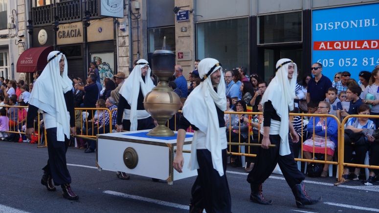 Muslims. By the way it smelt amazing and i was having flashback from semana santa and the processions